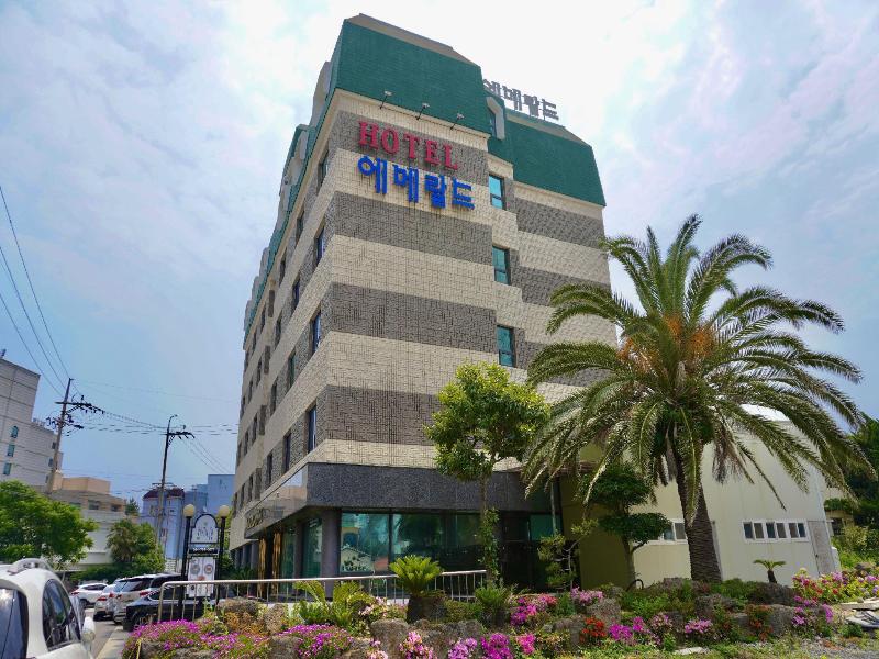 Emerald Hotel — photo 3
