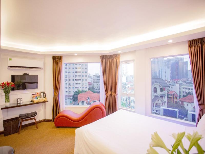 Dinh Hotel image