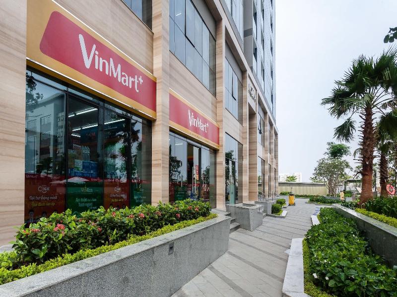 Vinhome Golden River Apartment - M'Homme image