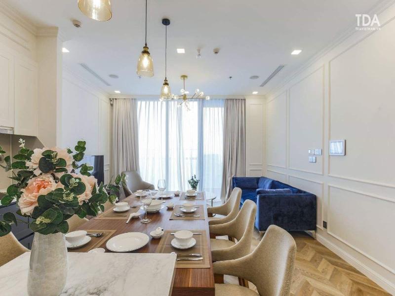 Vinhome Golden River Apartment - M'Homme image