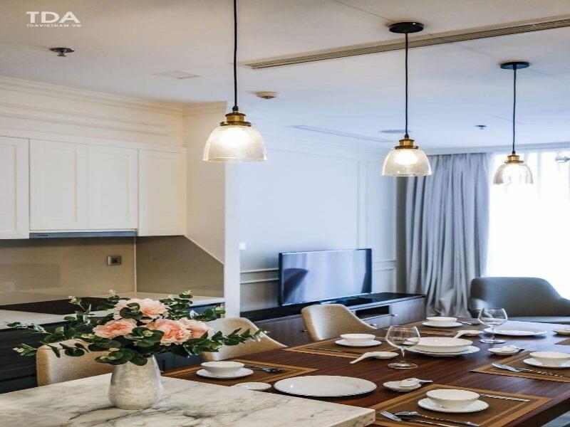 Vinhome Golden River Apartment - M'Homme image