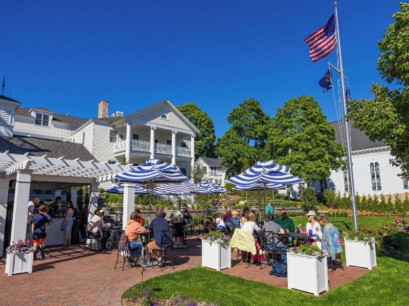 Harbour View Inn