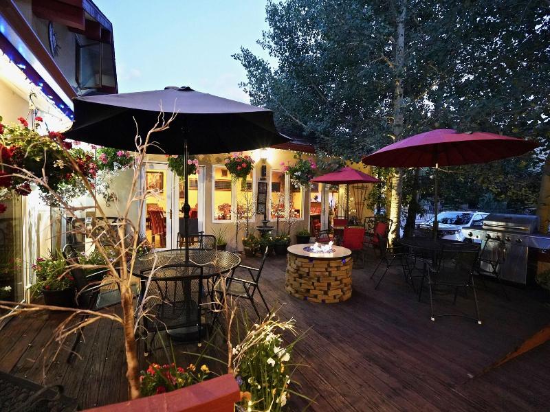 Frisco Inn On Galena Street image