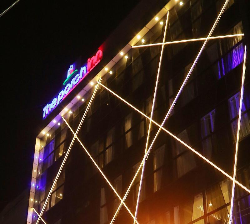 The Porch Inn Hotel & Service Apartments image