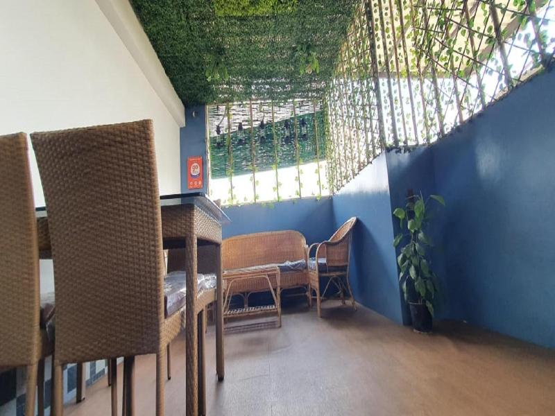 The Porch Inn Hotel & Service Apartments image