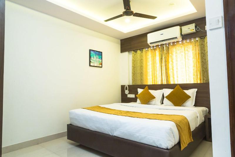 The Porch Inn Hotel & Service Apartments image