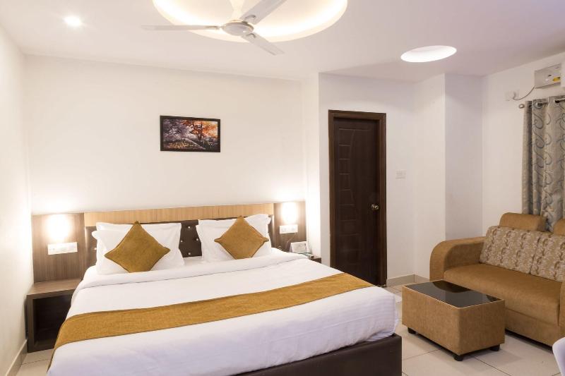The Porch Inn Hotel & Service Apartments image