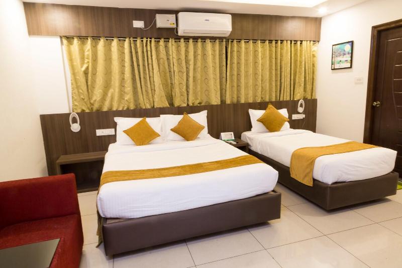 The Porch Inn Hotel & Service Apartments image