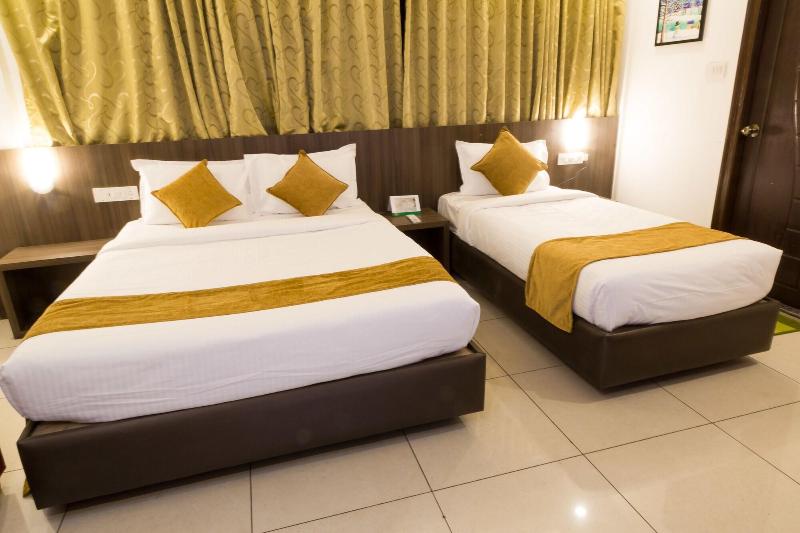 The Porch Inn Hotel & Service Apartments image