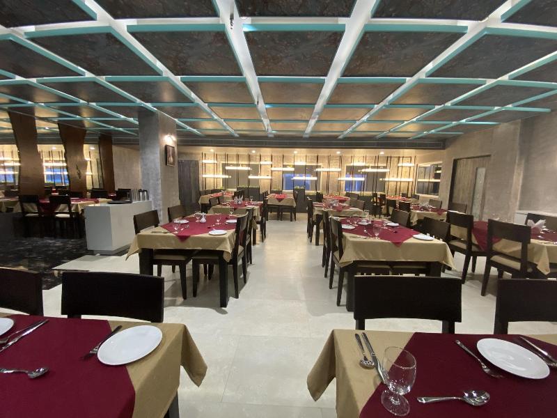 Hotel Aarunya Royale image