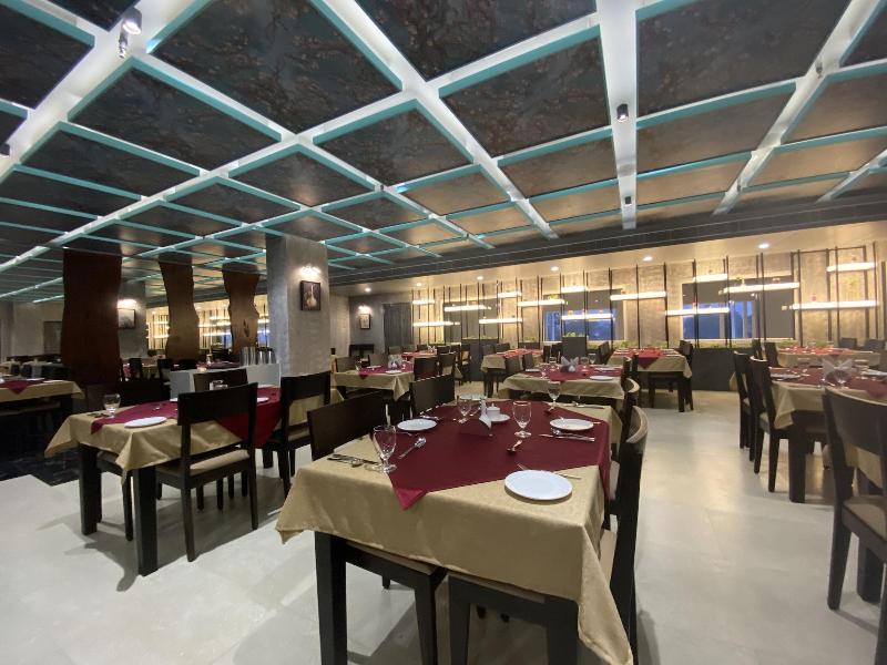 Hotel Aarunya Royale image