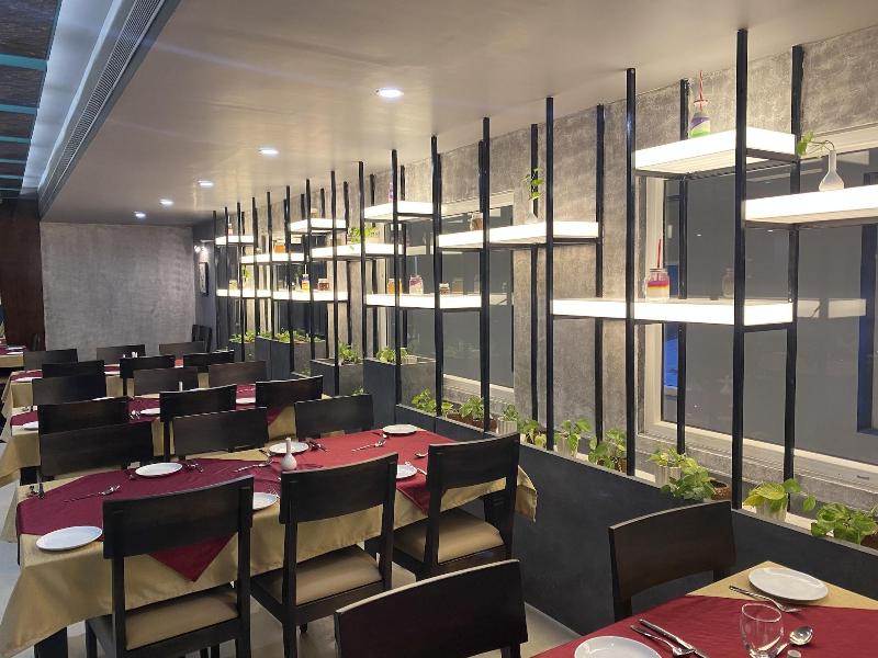 Hotel Aarunya Royale image