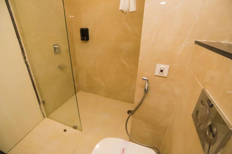 Hotel Aarunya Royale image