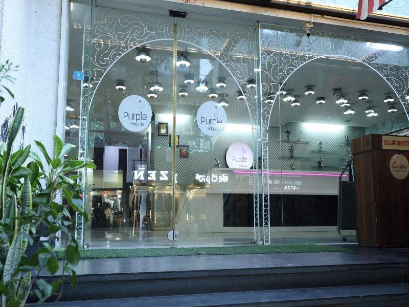 Mango Hotels - Purple Brigade image