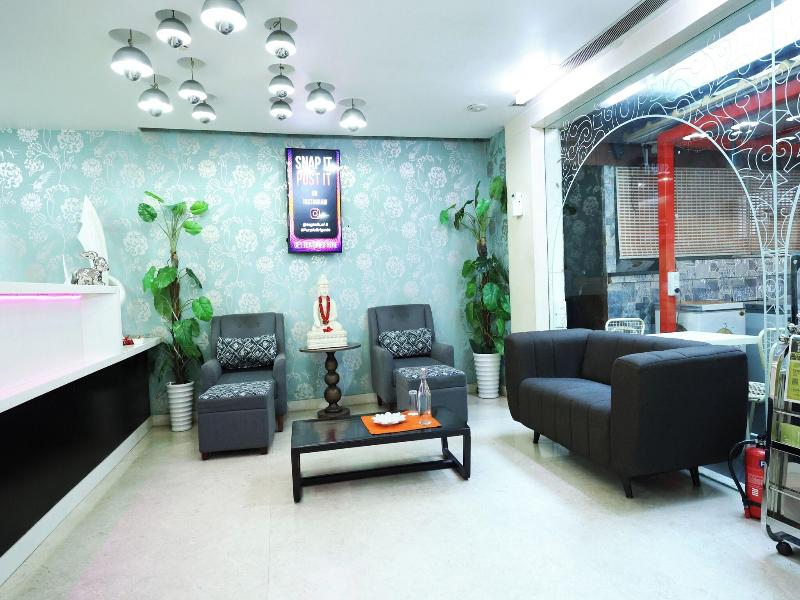 Mango Hotels - Purple Brigade image
