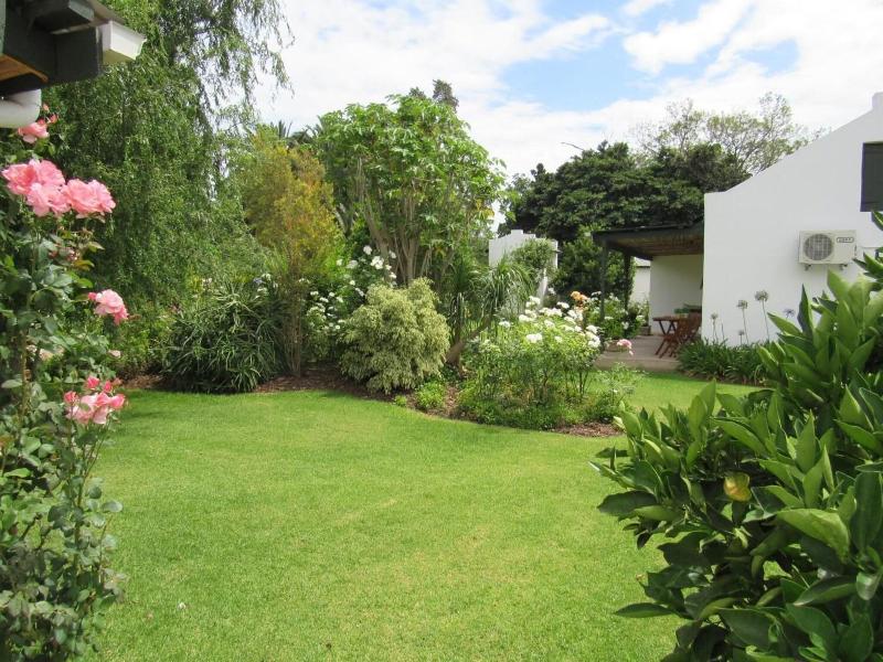 Happy Lands Self Catering/B&B