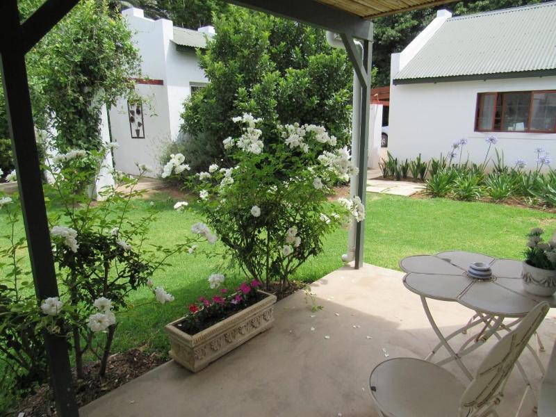 Happy Lands Self Catering/B&B