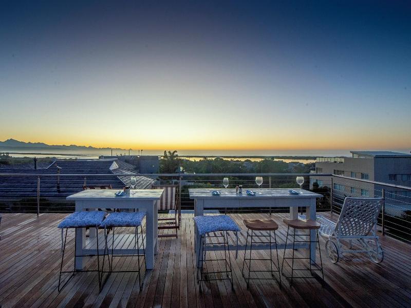 Thanda Vista - Bed and Breakfast