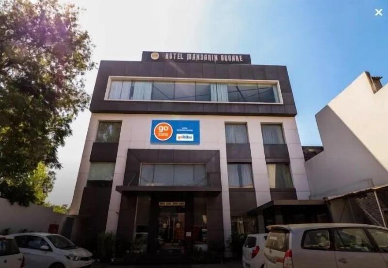 Hotel Mandarin Square image