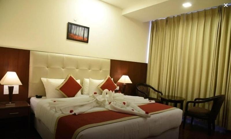 Hotel Mandarin Square image