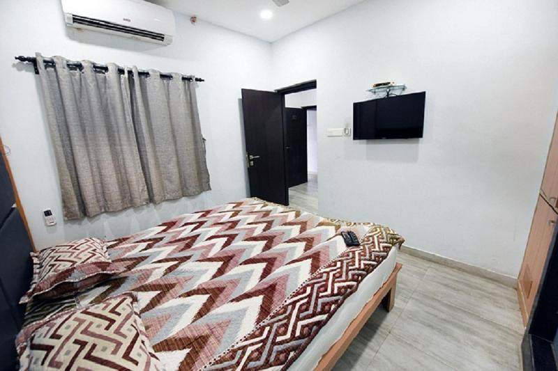Hotel Aafreen image