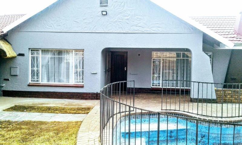 Acacia Guesthouse image