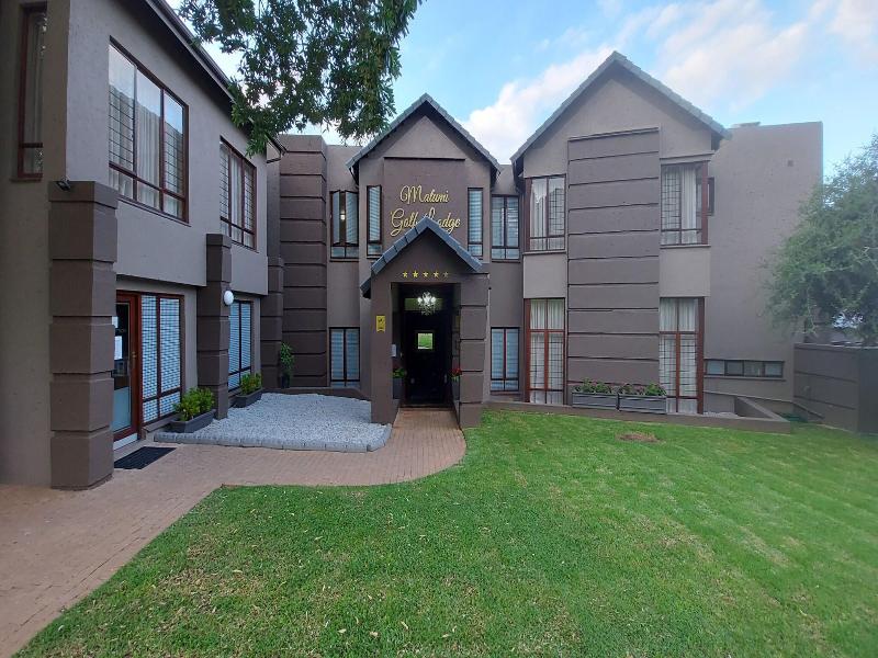 Matumi Golf Lodge image