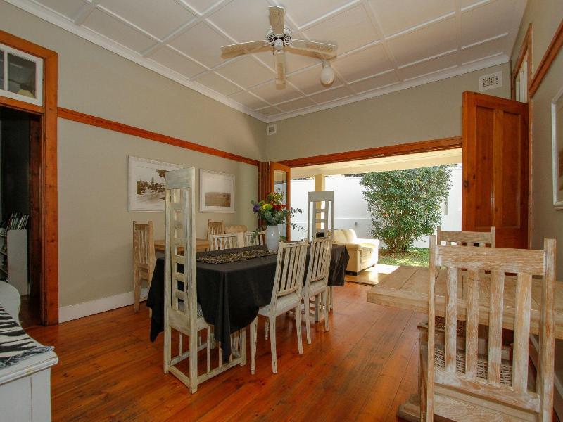 Coweys Corner image