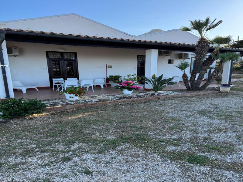 B&B Kore — general view