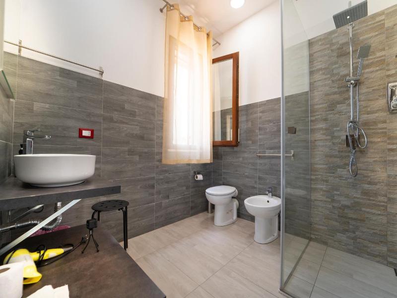 B&B Kore image