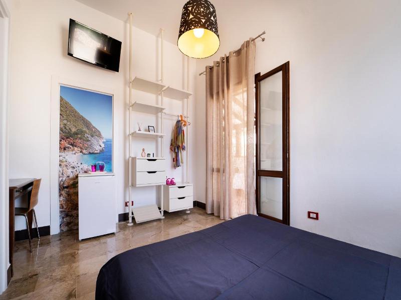 B&B Kore image