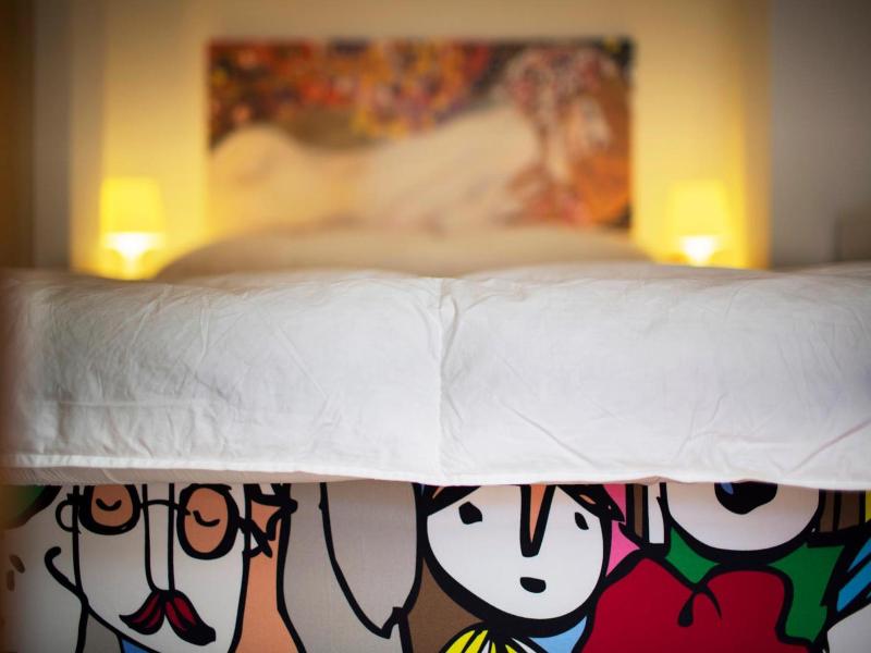 B&B Kore image
