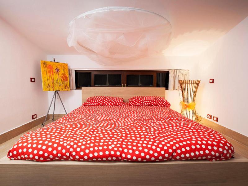 B&B Kore image