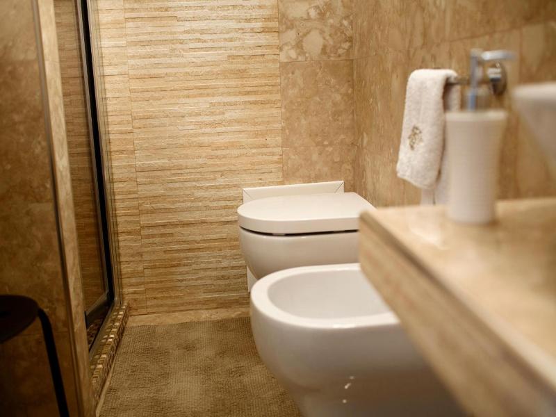 B&B Kore image