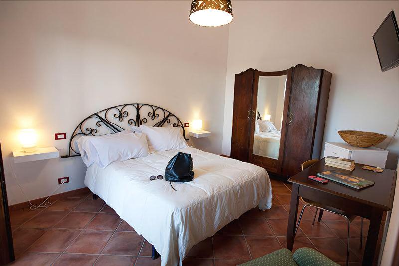B&B Kore image