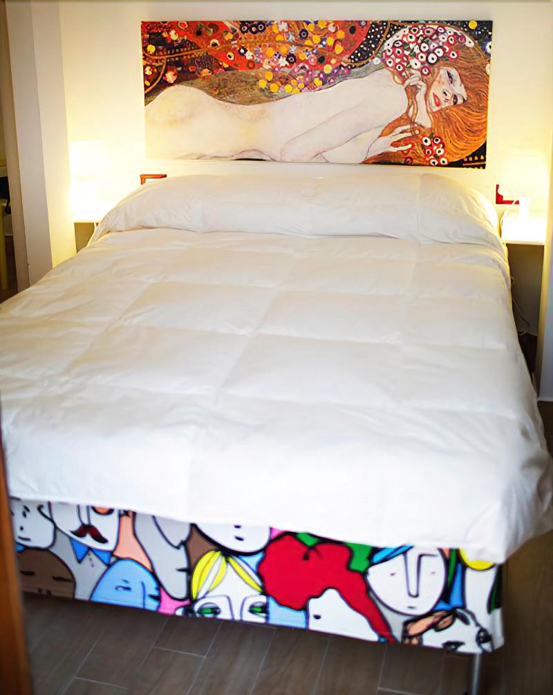 B&B Kore image
