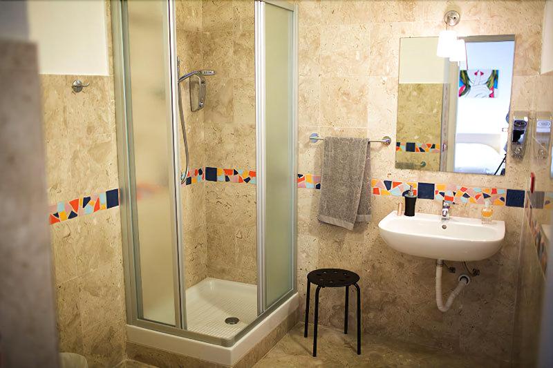 B&B Kore image