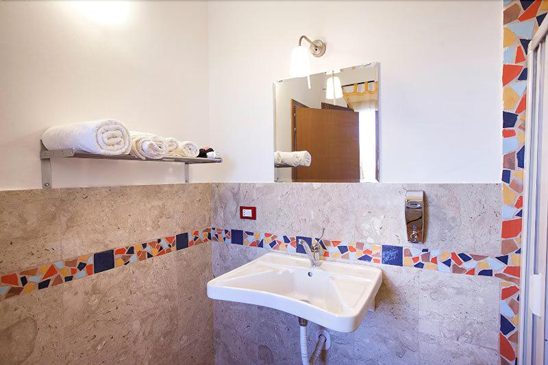 B&B Kore image