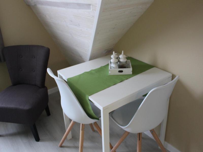 Saffels Nest image