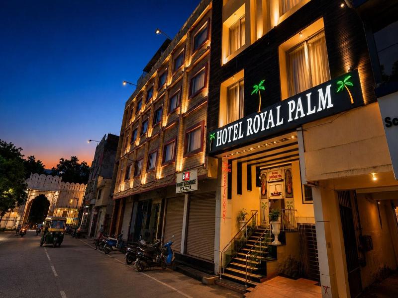 Hotel Royal Palm image
