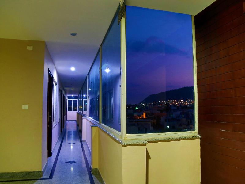 Hotel Royal Palm image