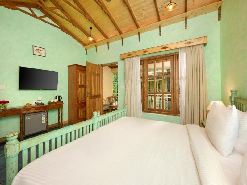 Golden Tulip Goa Mandrem image