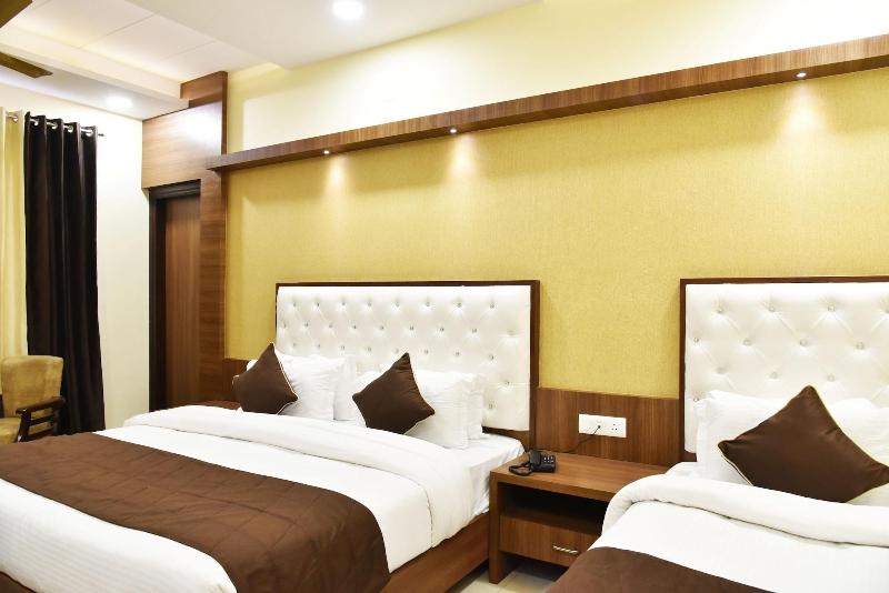 Hotel Amritsar International image