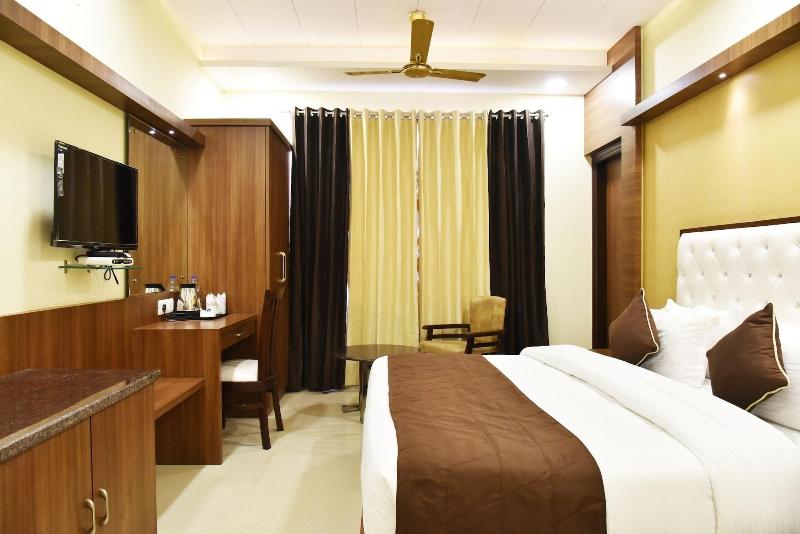 Hotel Amritsar International image