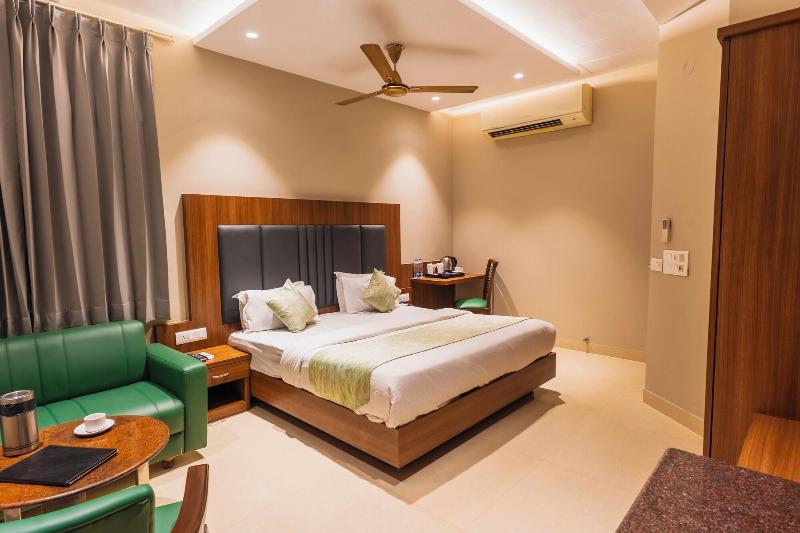Hotel Amritsar International image