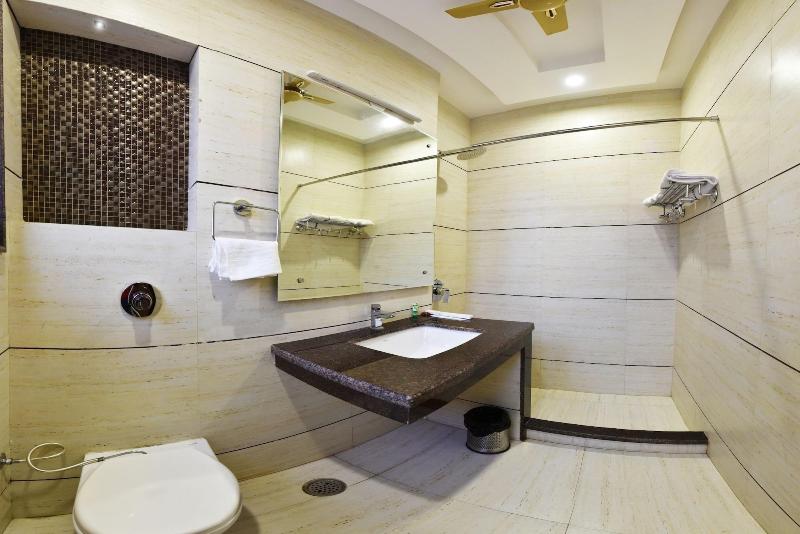 Hotel Amritsar International image