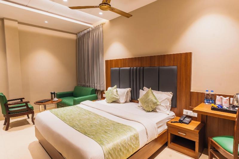 Hotel Amritsar International image