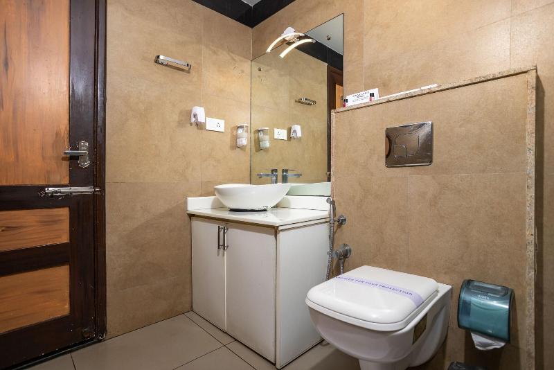 Hotel Star Emirates image
