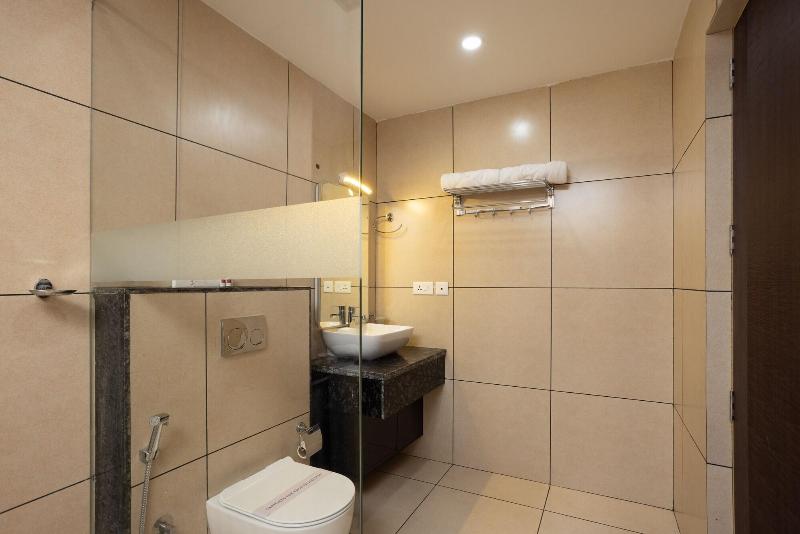Hotel Star Emirates image