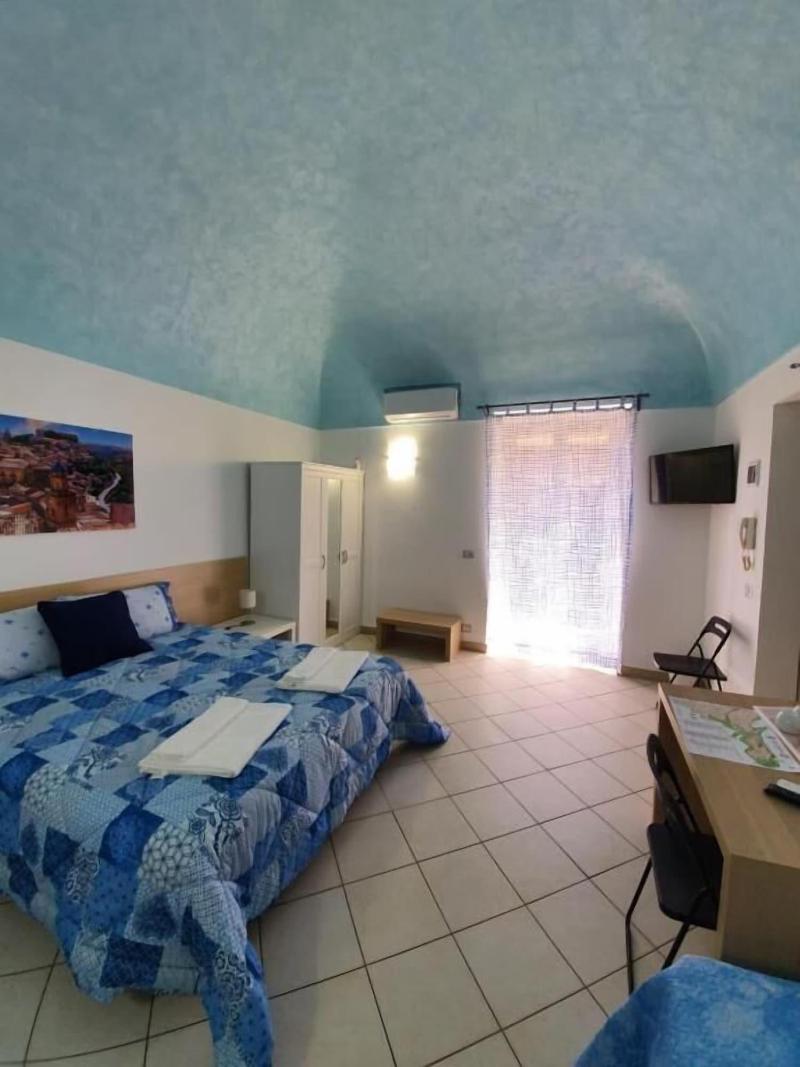 Ragusa Terra Priziusa image